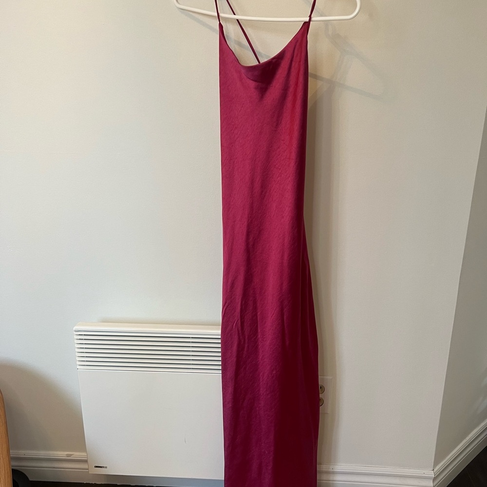 New without tags Revolve dress - Picture 4 of 7